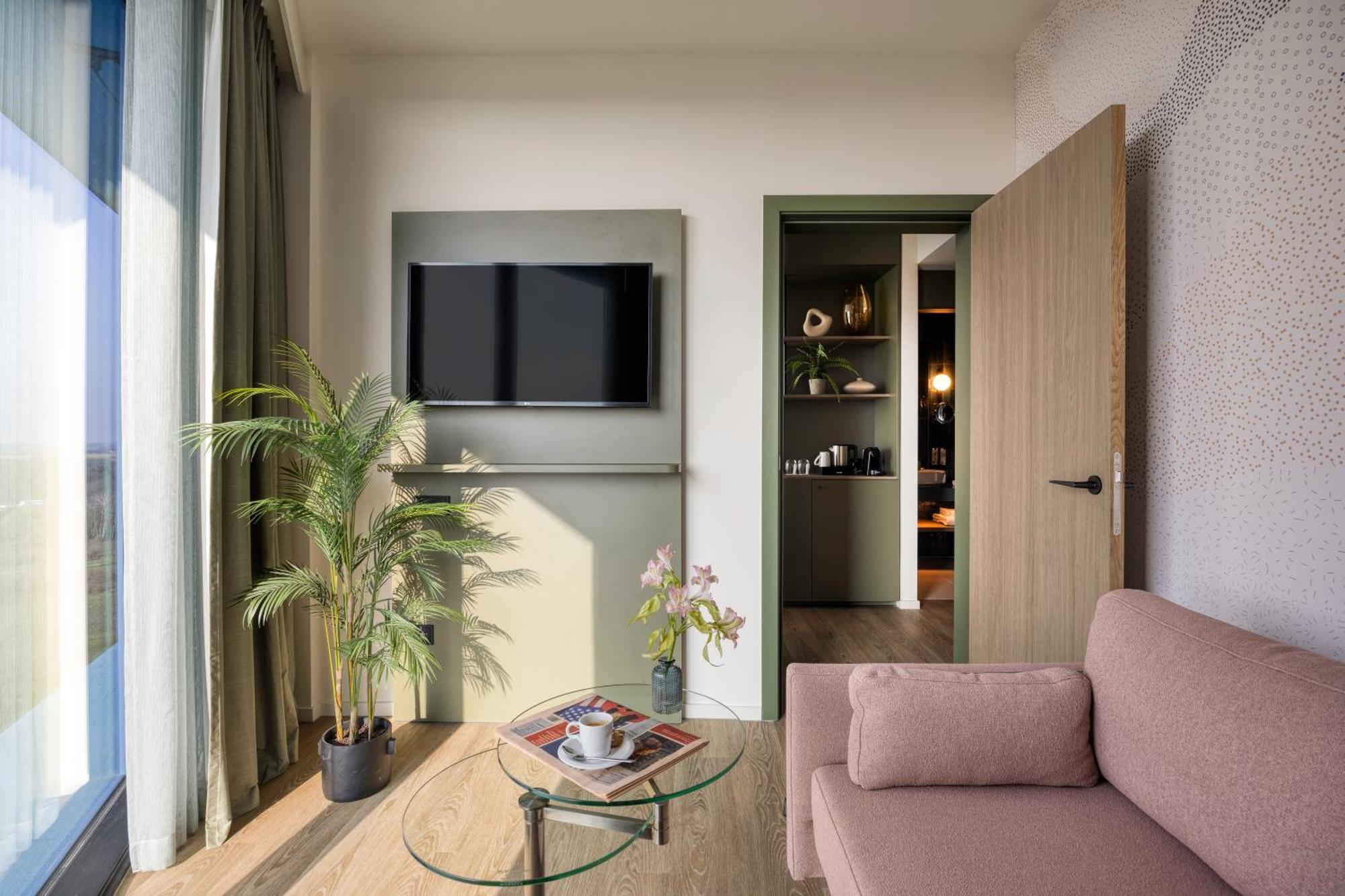 Voco Brussels City North By Ihg Vilvoorde Bagian luar foto